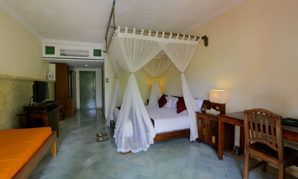 Denpasar Timur Villa | 1 BR Villa near Ubud with a private plunge pool and a living area incl breakfast
