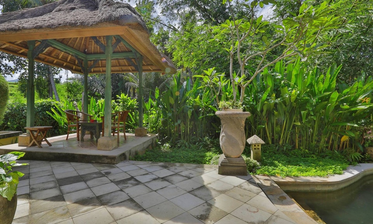 Denpasar Timur Villa | 1 BR Villa near Ubud with a private plunge pool and a living area incl breakfast