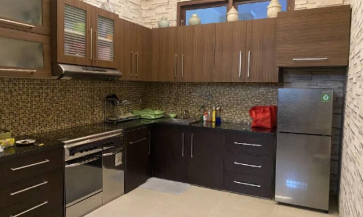 Laweyan House | Aldeoz Villa Ndalem Marwatan Solo