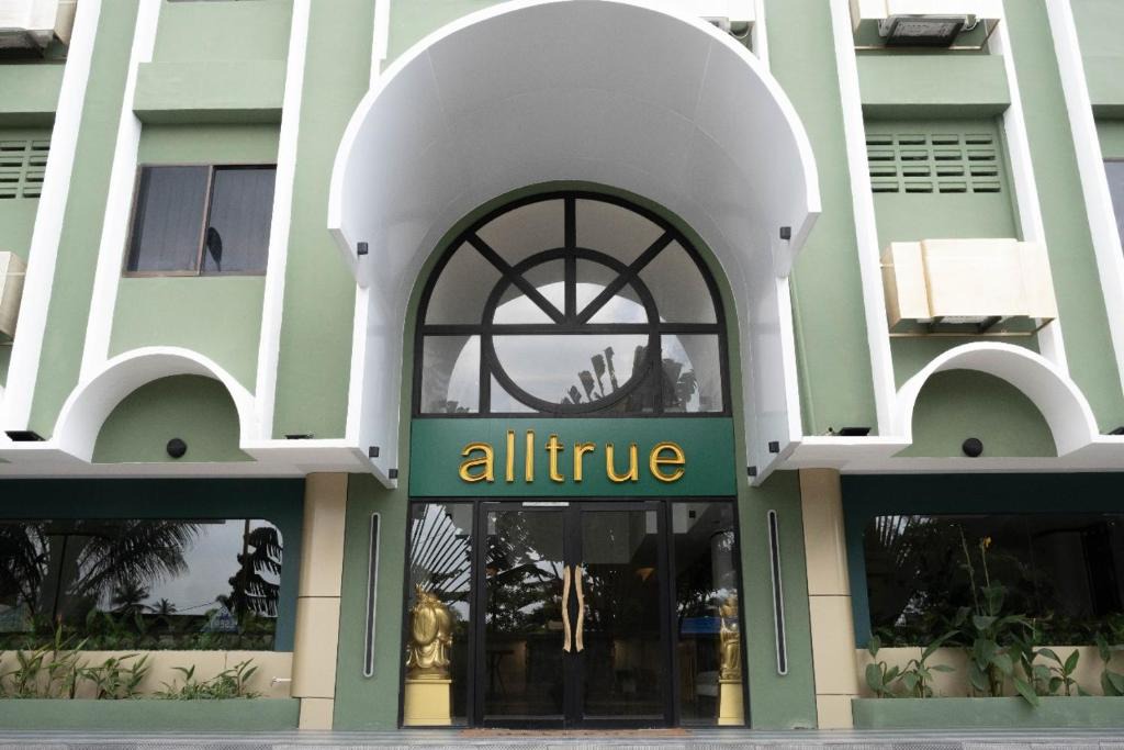 Tanjung Pinang Hotel | Alltrue Hotel Tanjungpinang Bintan
