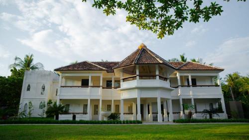 Karimunjava Hotel | Amandalay Hotel & Villas