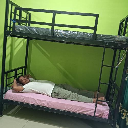 Bukit Lawang Hostel | BACKPACKER LODGE Trekking & Transport
