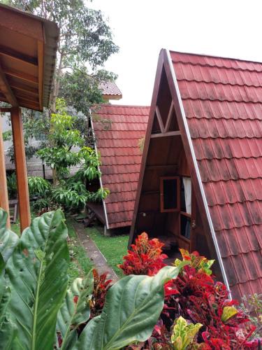 Sidomulyo Cabin | Bliss family cottage Batu