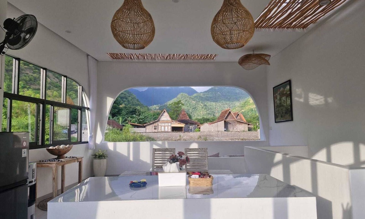 Amed Villa | Bnaya Villa Riverside