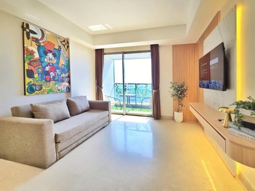 Pantai Indah Kapuk Apartment | By The Sea By SanLiving - 3BR & 1 Room - Near PIK Avenue Mall