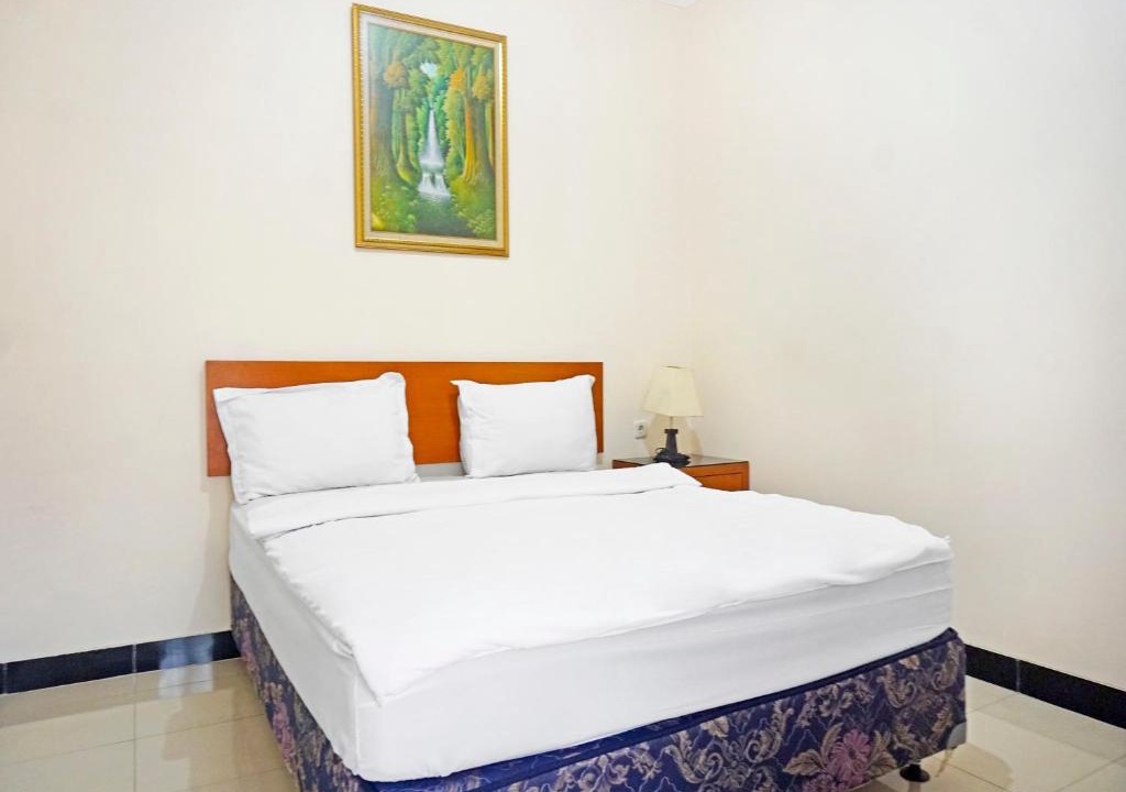 Kuningan Hotel | Collection O 91380 Golden Mansion