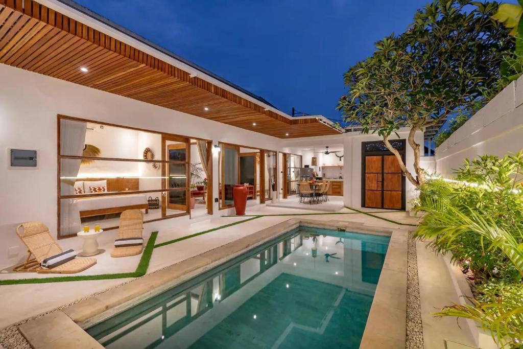 Padangsambian Klod Villa | Cosy 2bd Chic Villa with Private Pool in Central Location