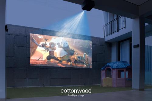 Bandung Villa | Cottonwood Villa Pavana - Heated pool Fitness LayarTancep200inch