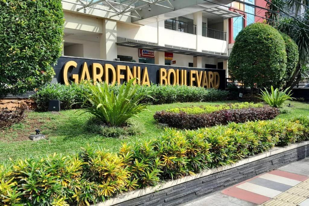 Jakarta Apartment | Cozy 1 Bedroom Furnished 2 Airco