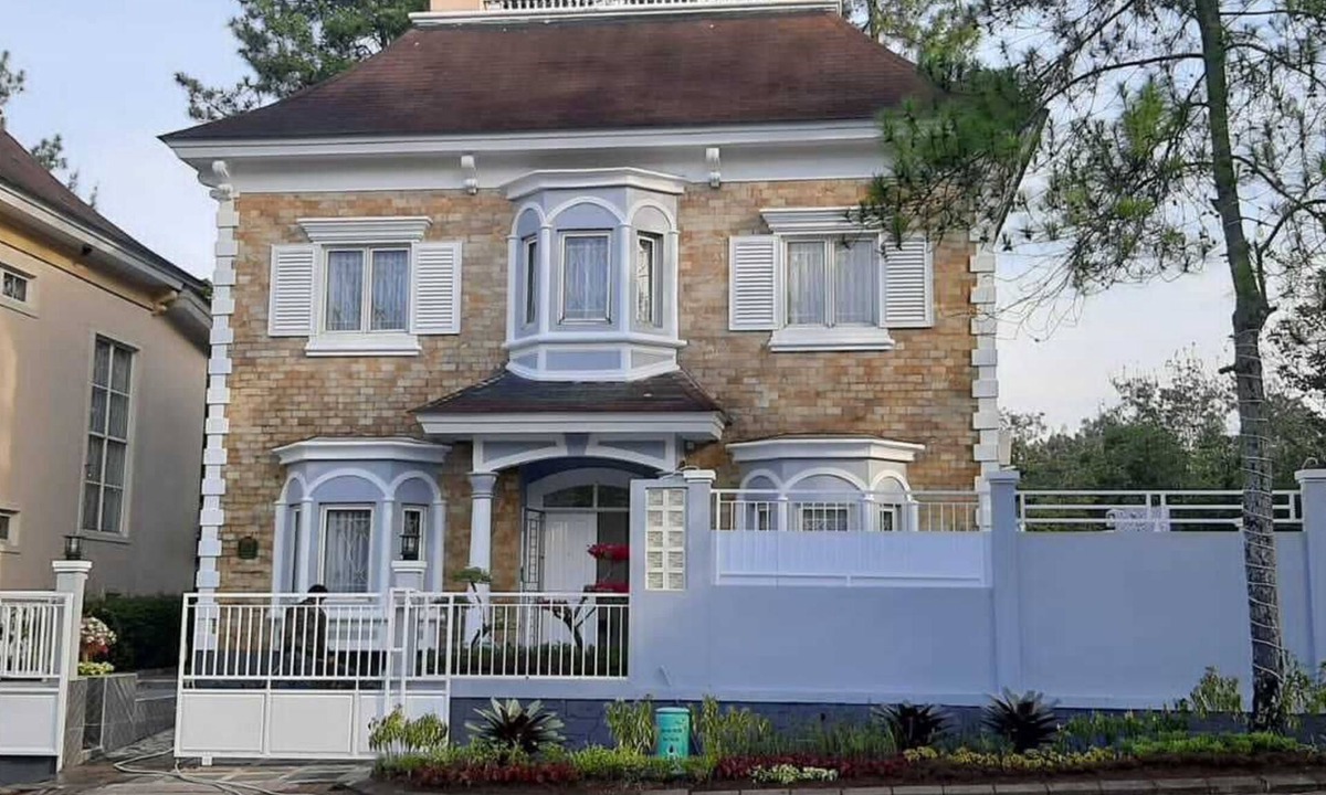 Cipanas Villa | Eton Asia Villa No.FF1-06- Three Bedrooms , Private pool, River view