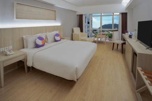 Gorontalo Hotel | FOX Hotel Gorontalo