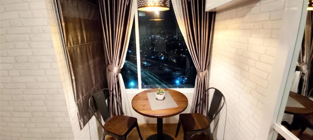 Pekayon Jaya Apartment | Grand Kamala Lagoon by 21 Room Netflix
