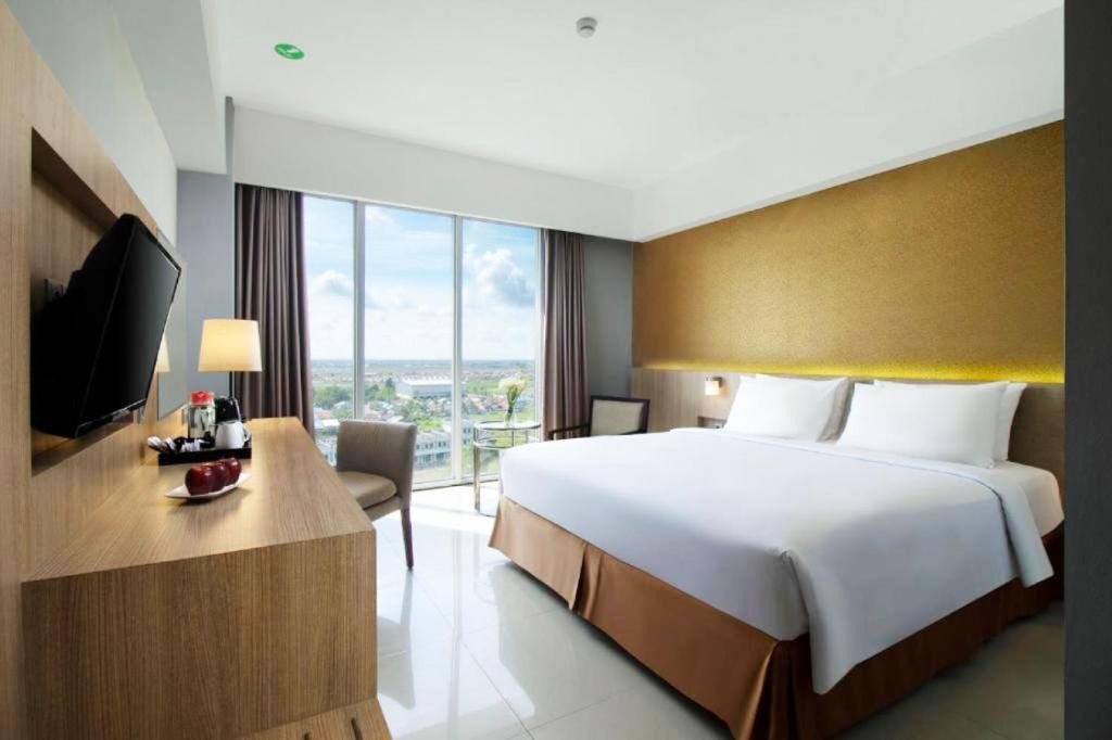 Banjarmasin Hotel | Grand Tan Banjarmasin Hotel & Convention Center