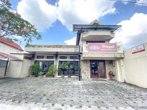 Central Yogyakarta House | Hinggil Homestay Syariah Malioboro Yogya Mitra RedDoorz