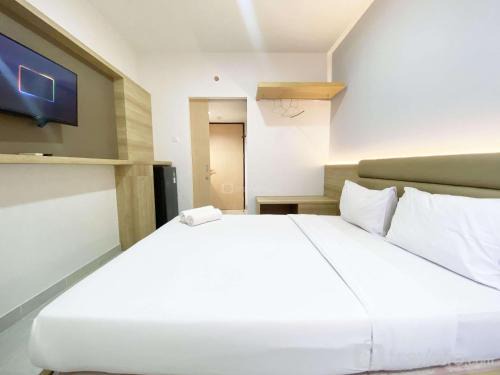 Jatingaleh Apartment | Homey and Modern Studio The Alton Apartment By Travelio