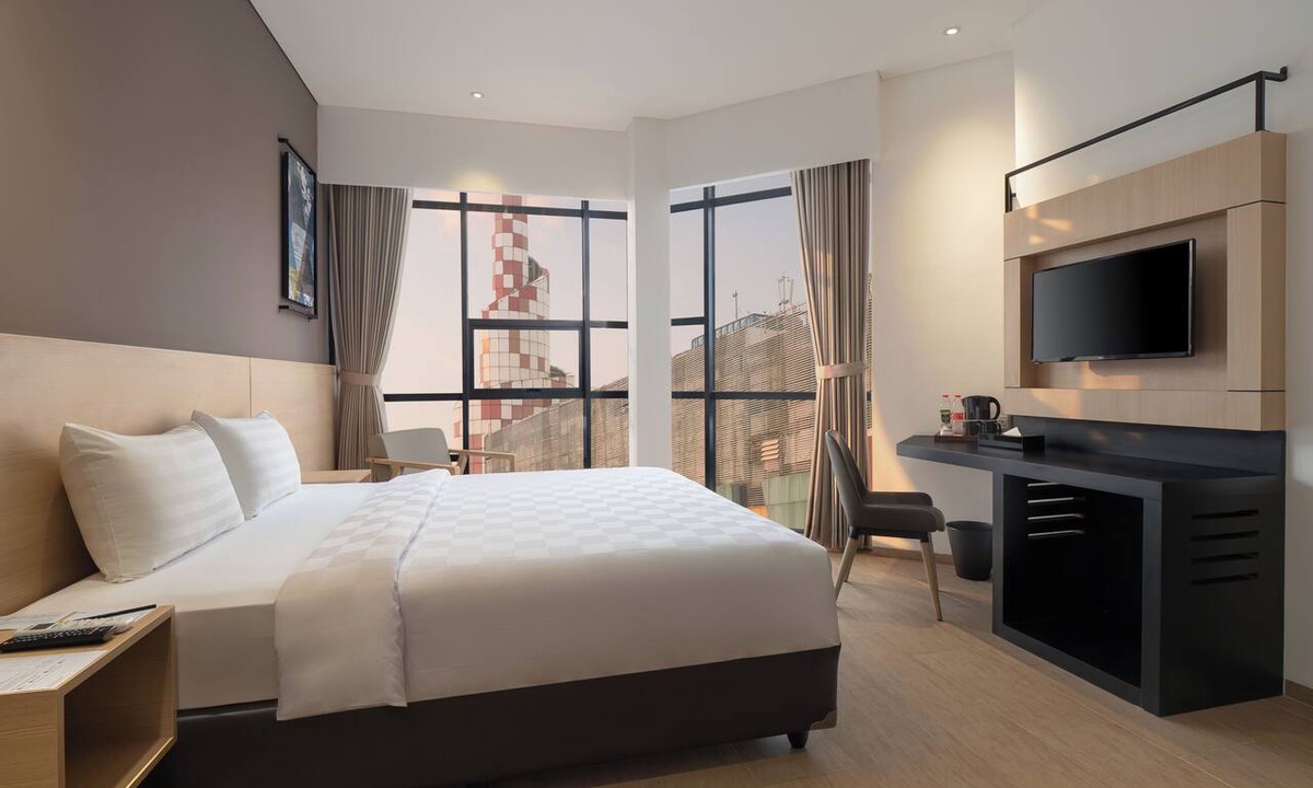 Melawai Hotel | Hotel 88 Blok M Jakarta by WH
