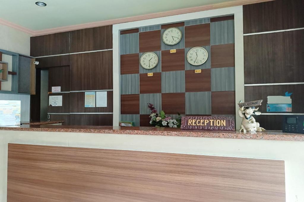 Kendari Hotel | Hotel O Puri Homestay
