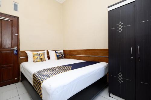 Laweyan Hotel | Hotel O Solo Point Guest House Syariah