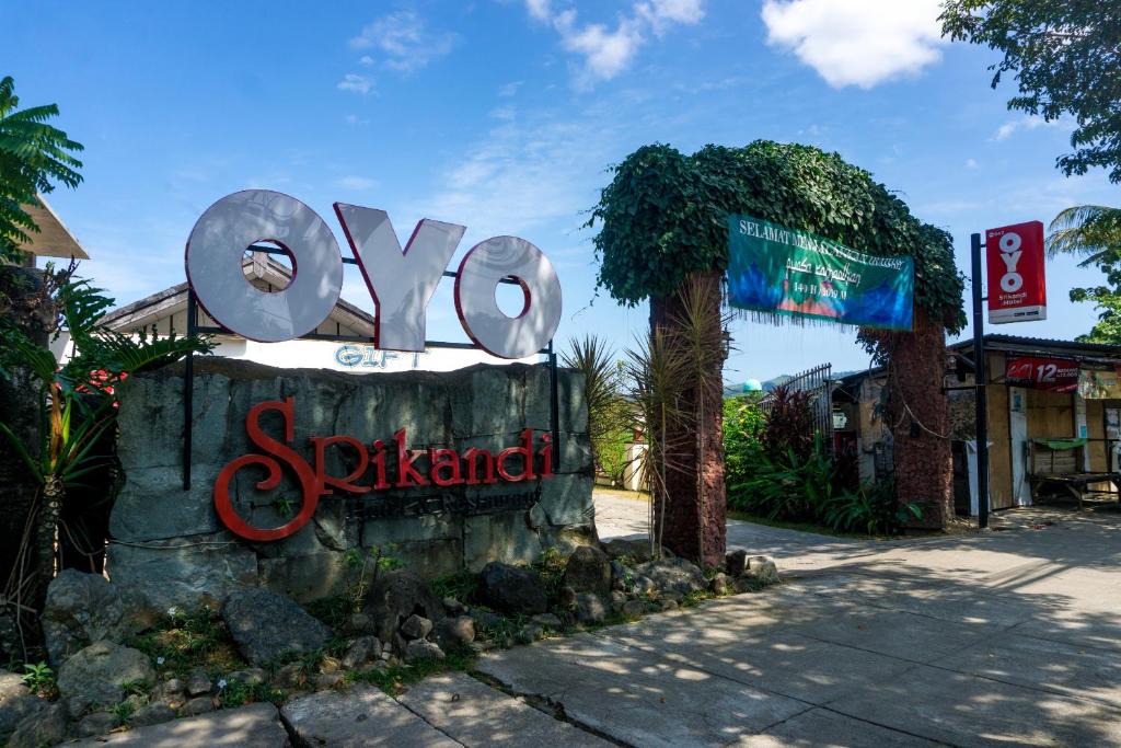 Pacitan Hotel | Hotel O Srikandi Hotel