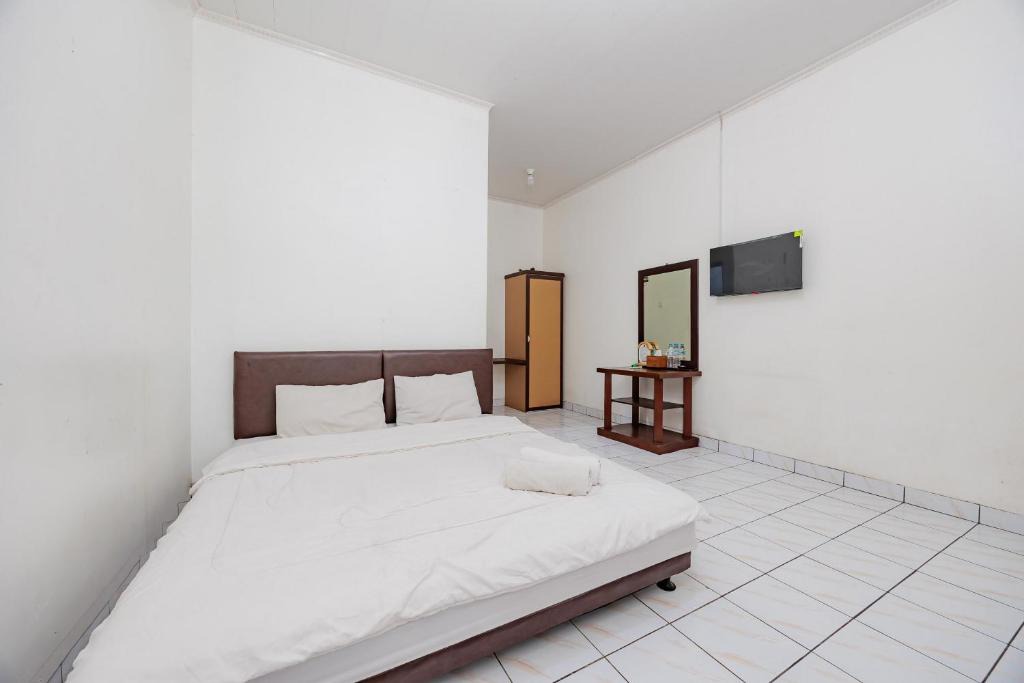 Merak Hotel | Hotel Pelangi Merak RedPartner