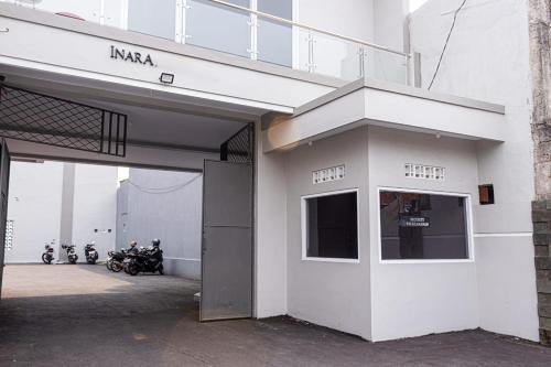 Tasikmalaya House | Inara Guesthouse & Villa