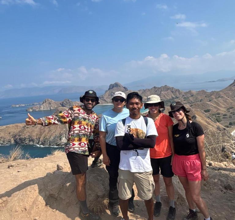Komodo House | Jojo Komodo Homestay