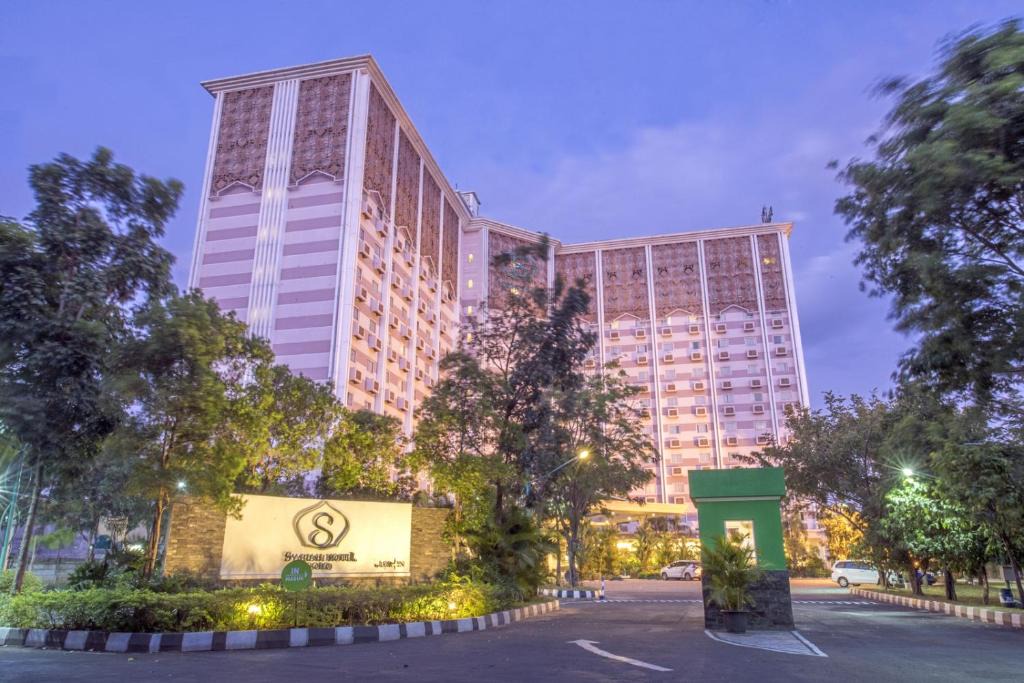 Colomadu Hotel | Lorin Syariah Solo Hotel