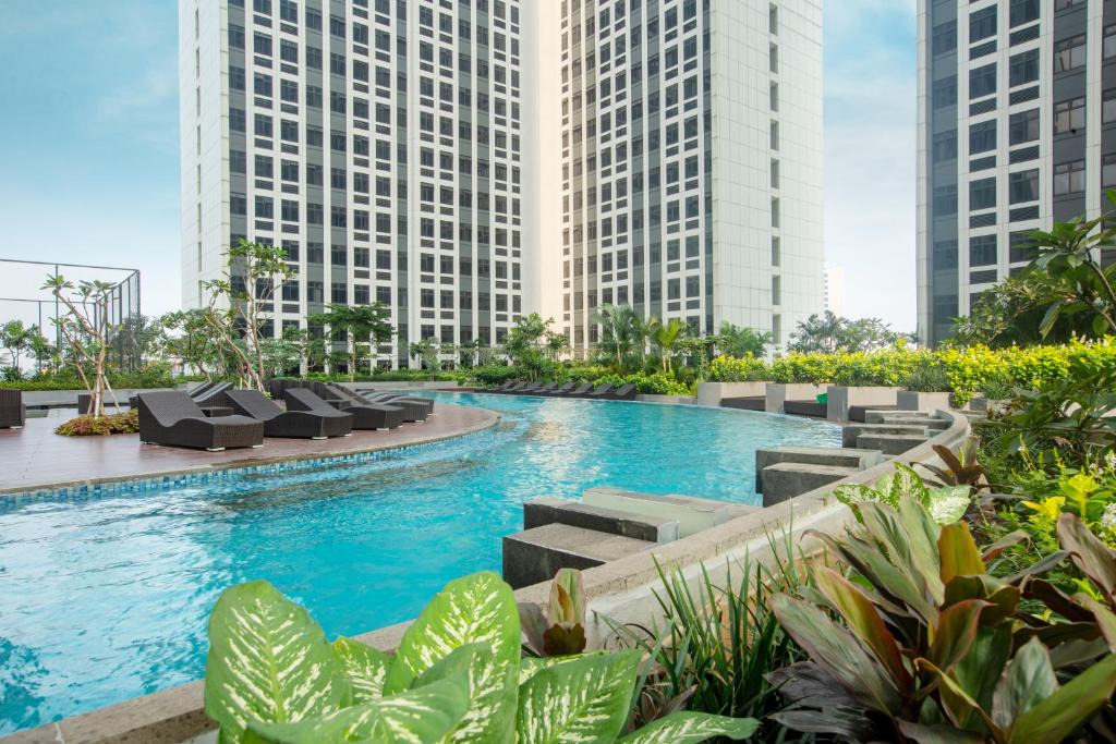 Cikarang Apartment | Louis Kienne Suites Cikarang