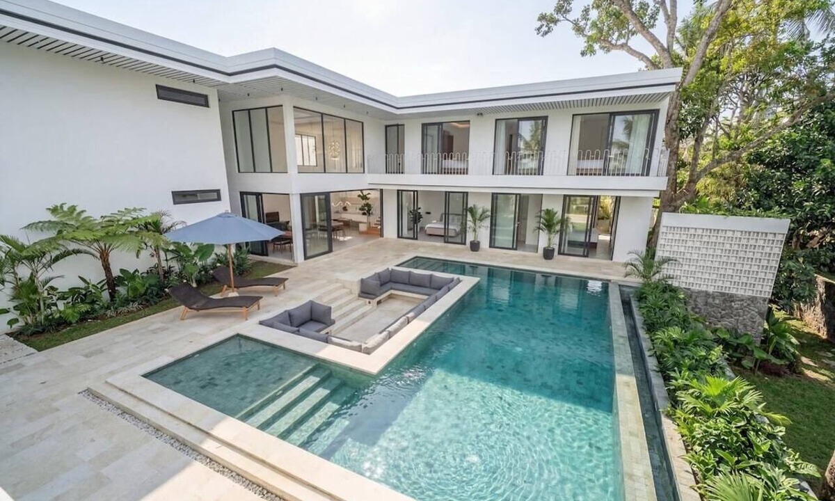 Melayang Villa | Luxe Tropical 6BR Villa w Pool Lounge Prime Ubud