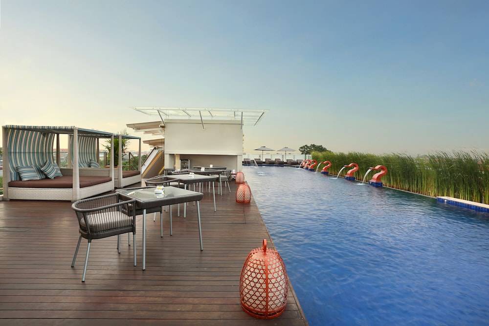 By Pass Ngurah Rai Kuta Hotel | Mega Boutique Hotel & Spa Bali