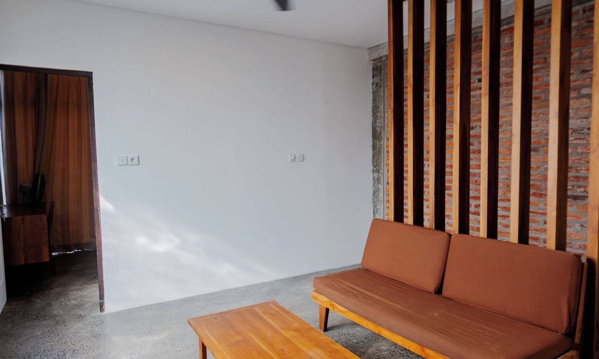Tumbak Bayuh House | Modern Townhouse Living: Stylish Comfort in the Heart of the Bali.