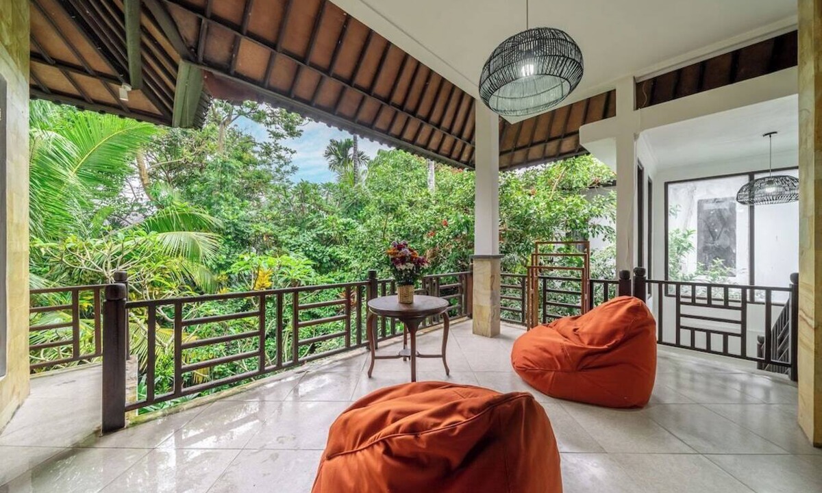Penestanan Villa | New 3BR Villa in Serene Ubud Complex w Spa+2 Pools