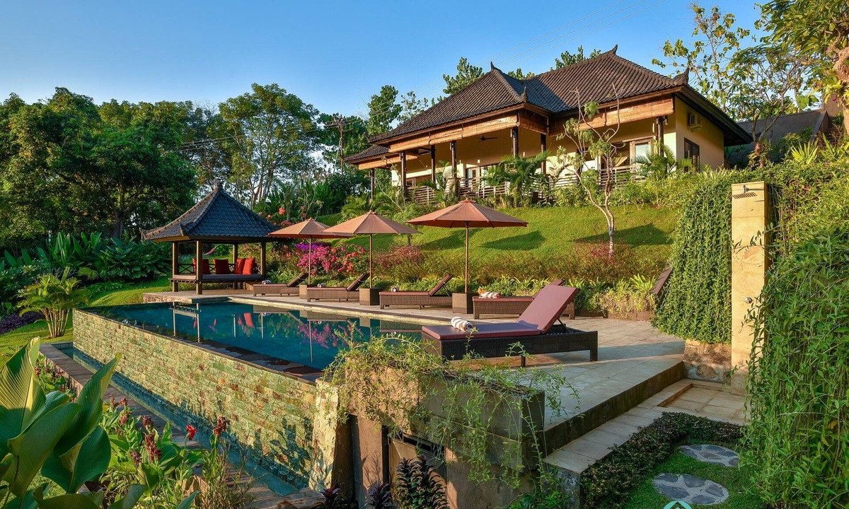 Tukad Mungga Villa | New for rent: 5* Deluxe Pool villa ~ Private, Nature, Lovina Beach~