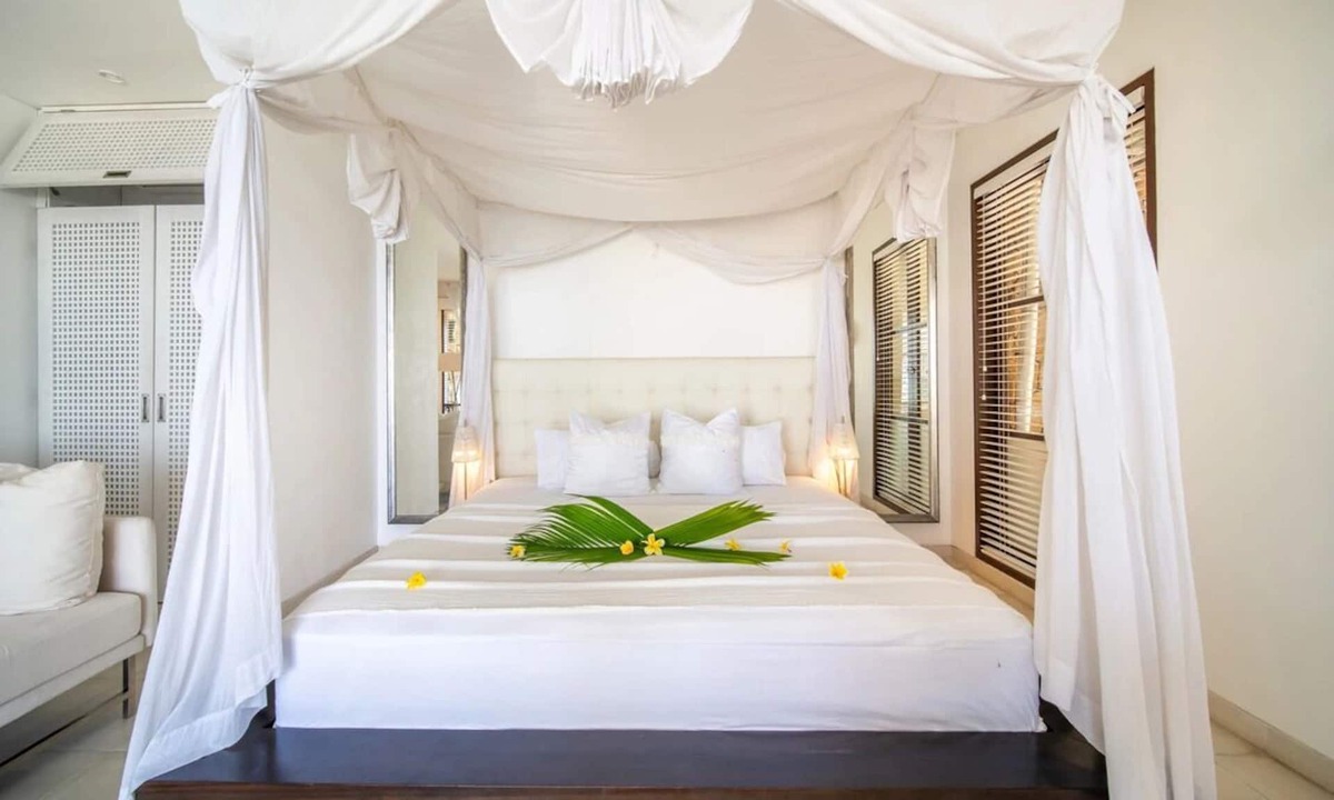 Seraya Villa | One Bedroom Ocean View Villa with Private Pool 2