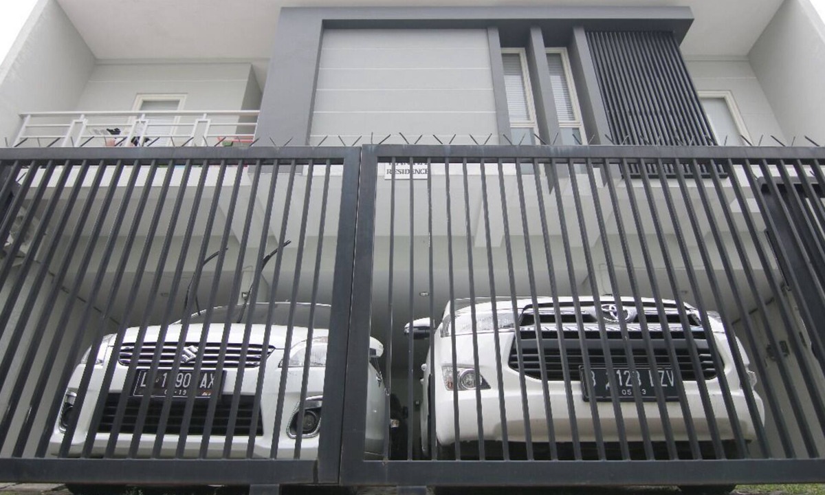 Darmo House | One-Bedroom Residence in Darmo, Surabaya