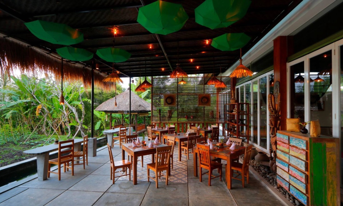 Melayang Villa | One Bedroom Villa with a private pool, Free shuttle service to central Ubud