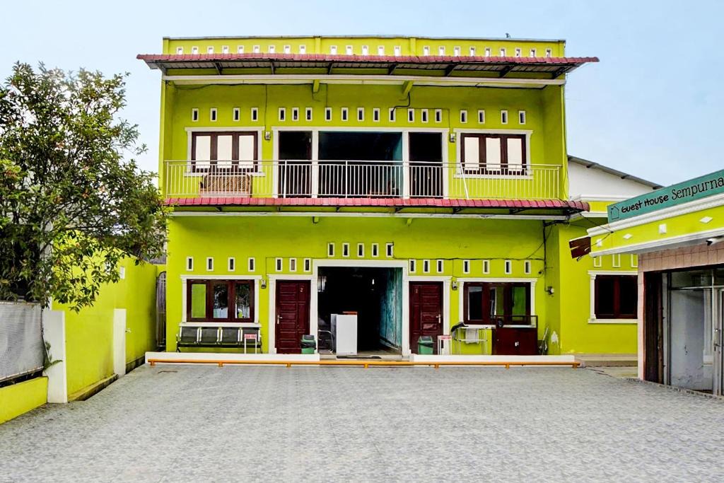 Medan Hotel | OYO 91641 Sempurna Homestay Syariah