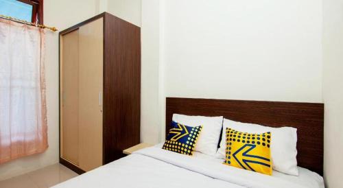 Hutagodang House | Pink's Guesthouse