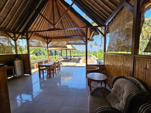 Sengkidu House | # Pondok Diana