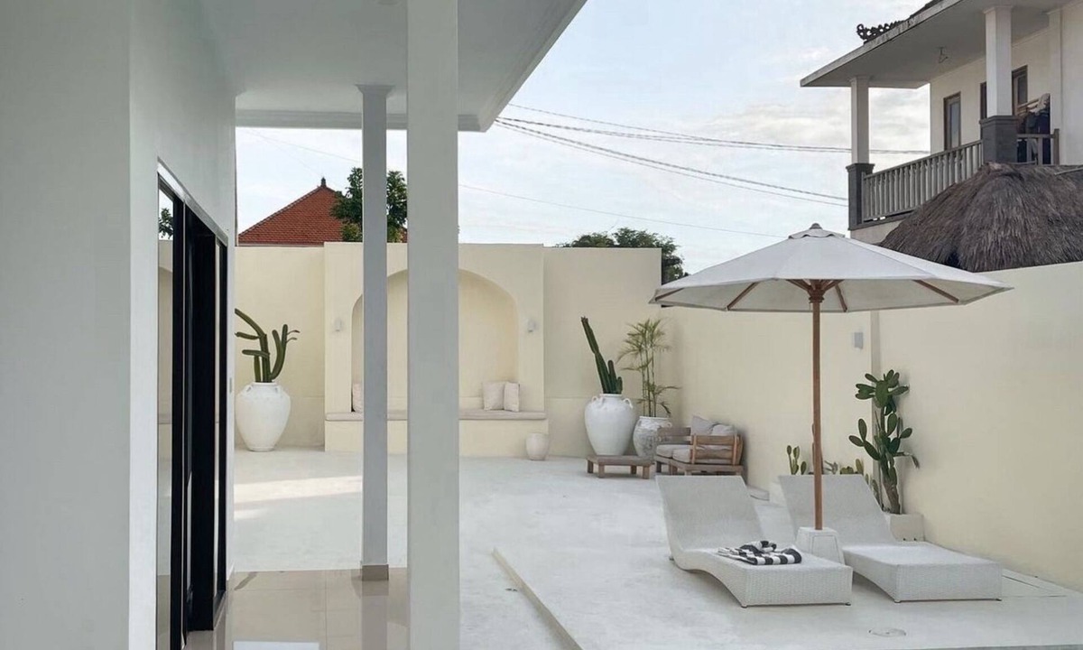 Dalung Villa | Private Canggu Villa Retreat w/Daily Housekeeping and more.