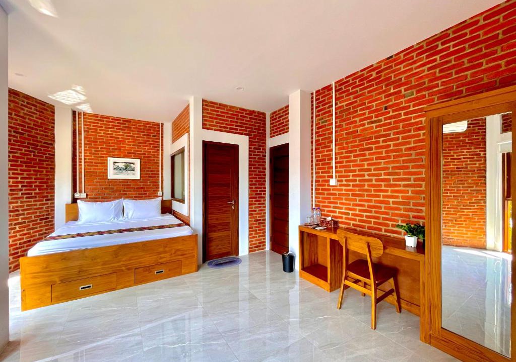 Labuan Bajo Hostel | Puu Pau Hotel & Coffee Shop