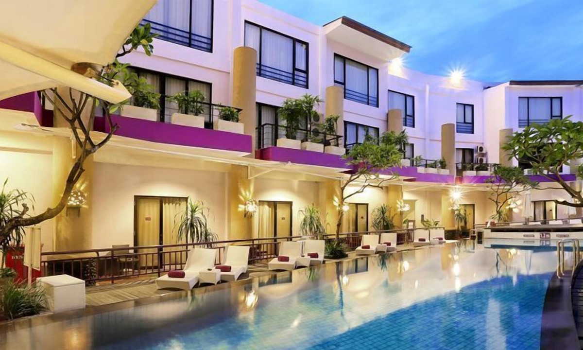 Raya Kuta Apartment | R 1019 Aman studio with WIFI, Daily Shuttle & GYM - Breakfast Inc