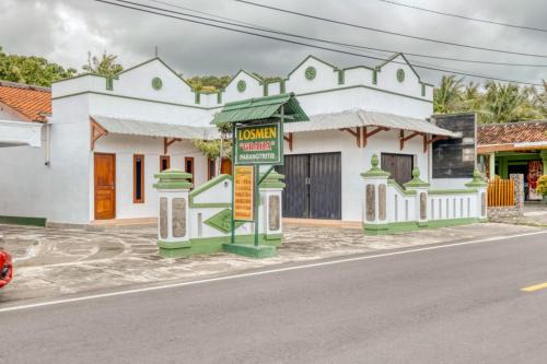 Kretek House | RedDoorz near Wisata Pantai Parangtritis