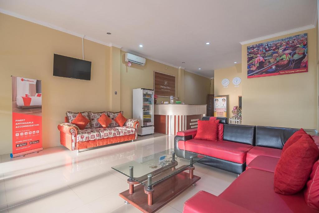 Banjarbaru House | RedDoorz Plus near Syamsudin Noor Airport 3