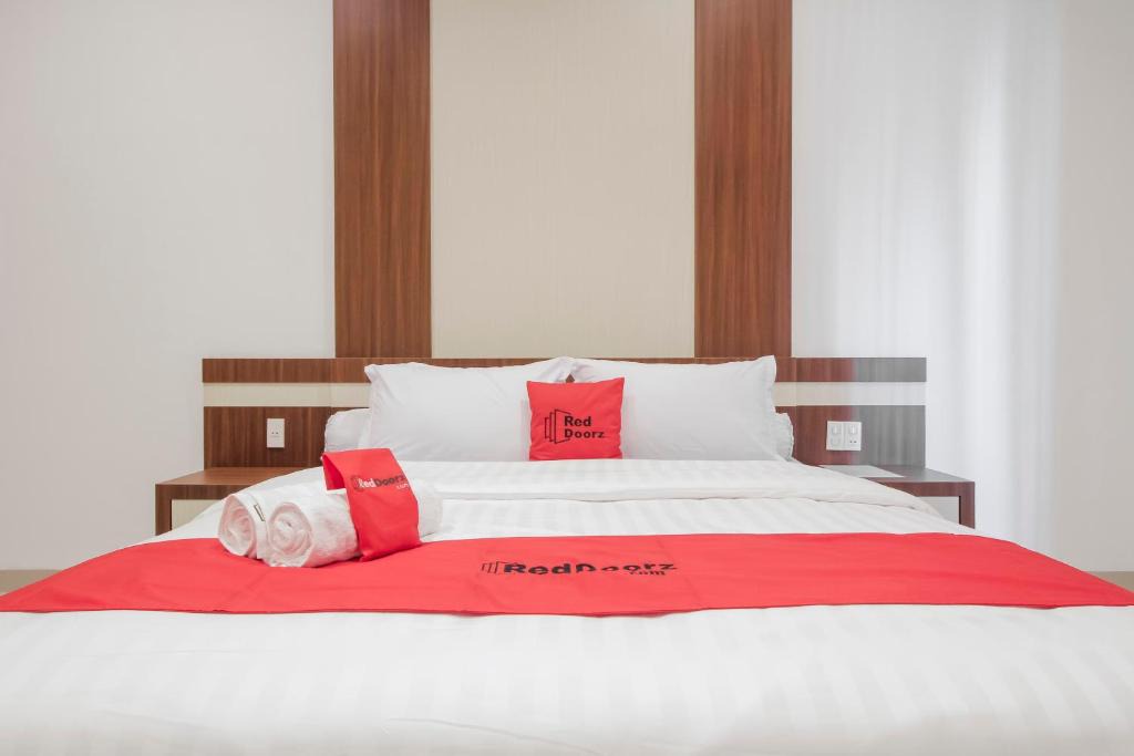 Medan House | RedDoorz Premium @ Setiabudi Medan