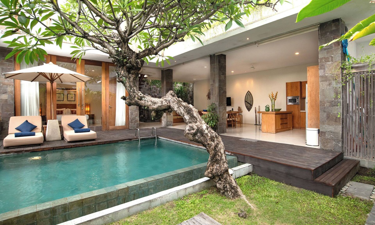 Petitenget Villa | Renovated & restful 2BR villa near beach in Seminyak