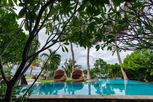 Kubu House | Retreat Villa Toraja Baturinggit