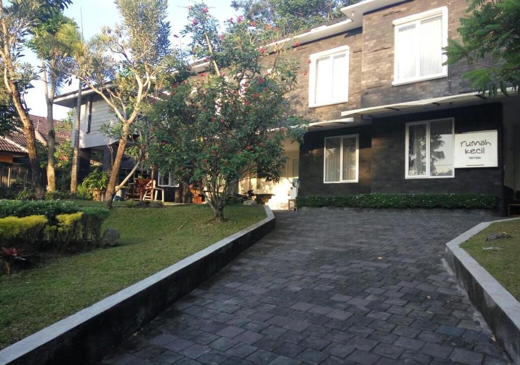 Mlati House | Rumah Kecil Jatirejo