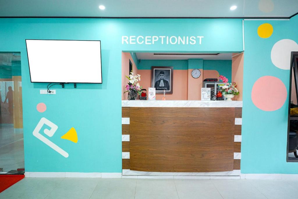Bandar Lampung Hotel | Sans Hotel Bougenville Lampung