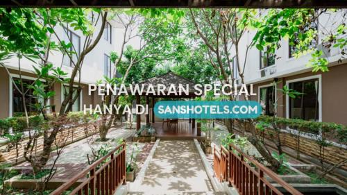 Lebak Bulus House | Sans Vibes Jasmine Suite TB Simatupang